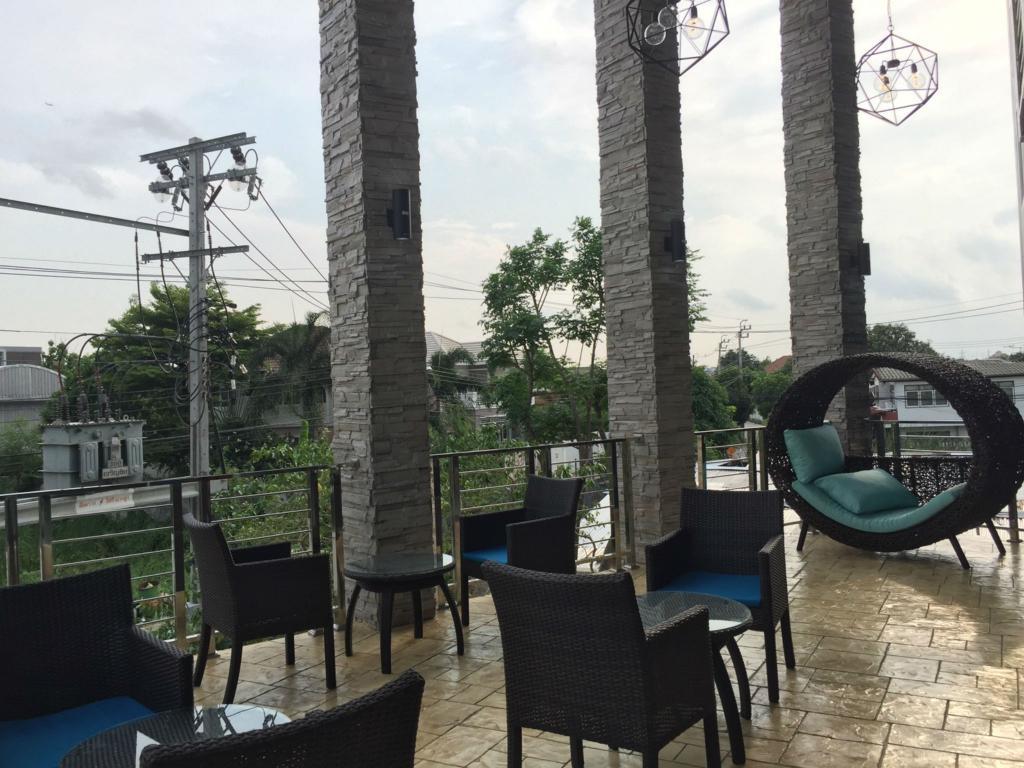 Anna-Nava Pakkret Hotel Nonthaburi Luaran gambar